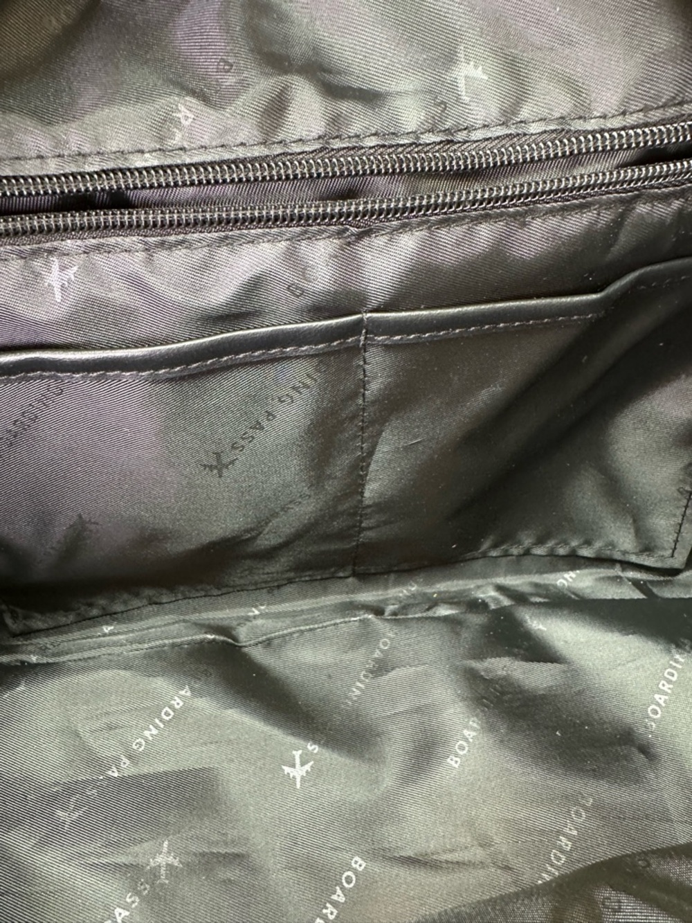 Boarding Pass Expedition High Density Sport Nylon Weekender Olive Laptop Ready - Picture 13 of 13